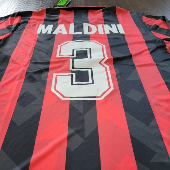Paolo Maldini AC Milan New Men's Retro Long Sleeve Lotto Soccer Jersey - Picture 9 of 9